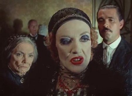 SheFellAmongThieves01